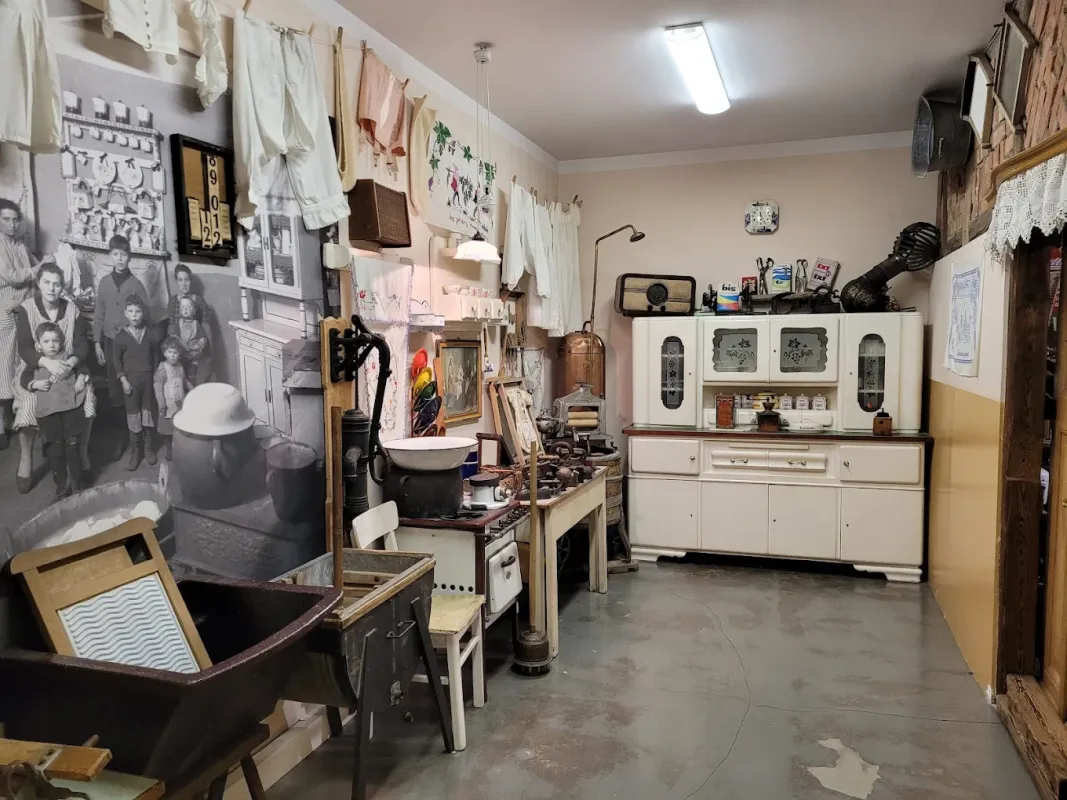 Muzeum Chleba, Szkoły i Ciekawostek